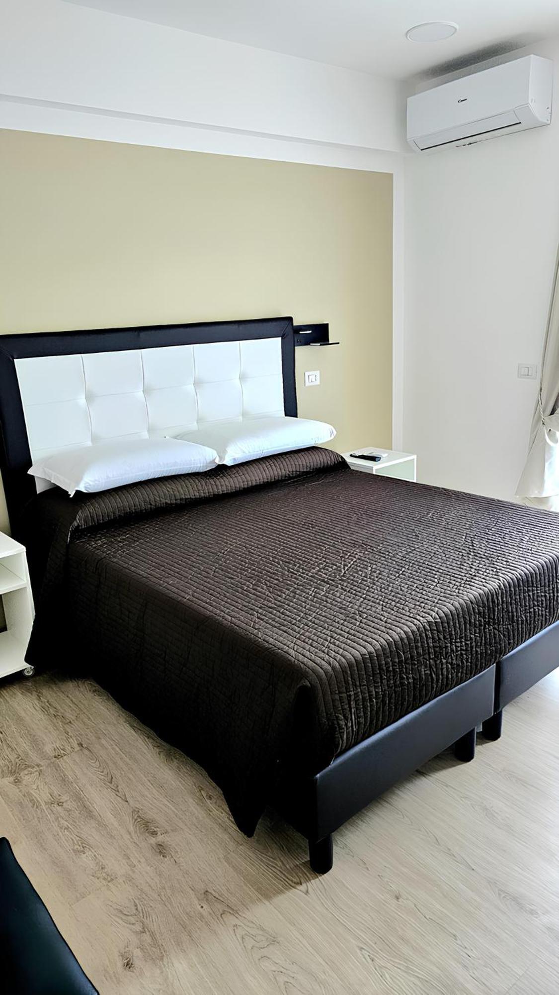 Convenient Booking B&B Rom Exterior foto